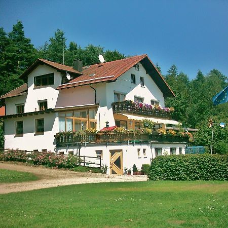 Landhotel Waldesruh 林区富尔特 外观 照片