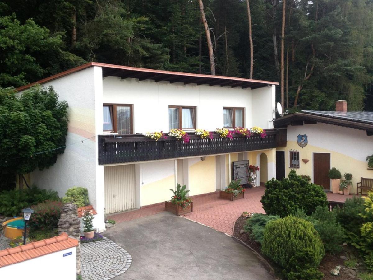 Landhotel Waldesruh 林区富尔特 外观 照片